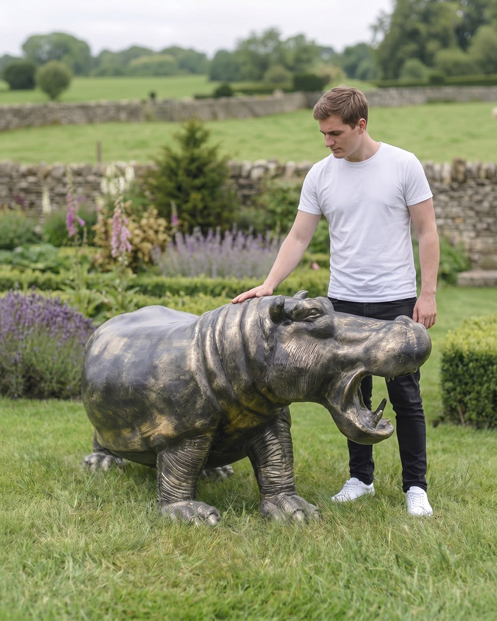 The Lord Of Lakefield  Hippo To Scale
