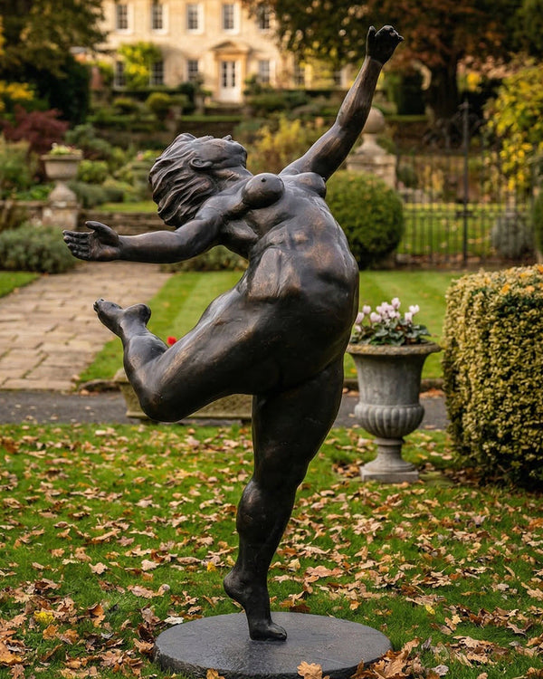 Libre Arabesque Ballerina