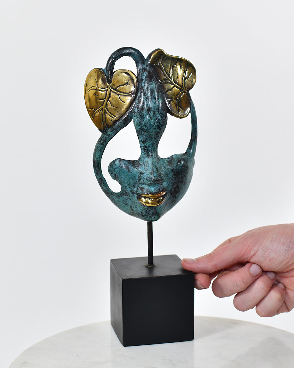 Scale Of The Bronze Secret Garden Guardian Ornament